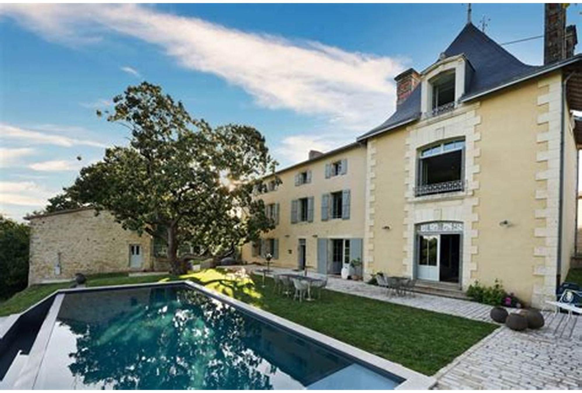 Gites Les Demeures De Valette Azay-le-Brule ภายนอก รูปภาพ