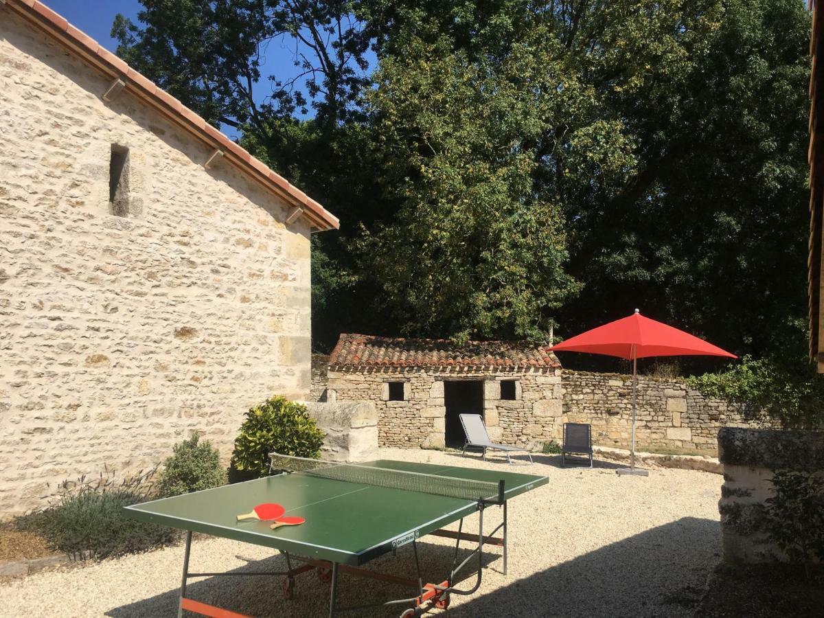 Gites Les Demeures De Valette Azay-le-Brule ภายนอก รูปภาพ