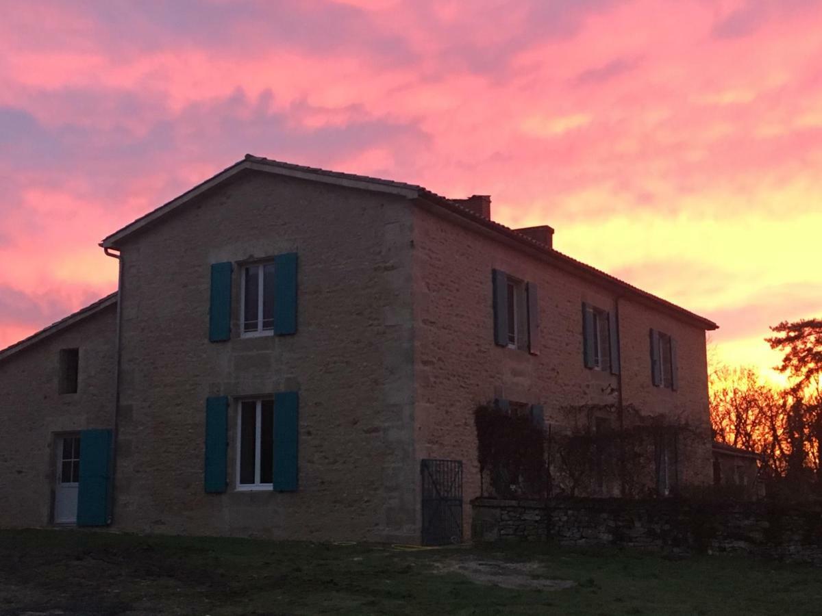 Gites Les Demeures De Valette Azay-le-Brule ภายนอก รูปภาพ